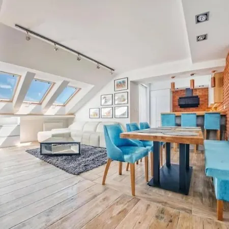 Apartment Close-golden - Cozy And Bright - Great Location &swietej Barbary Gdansk